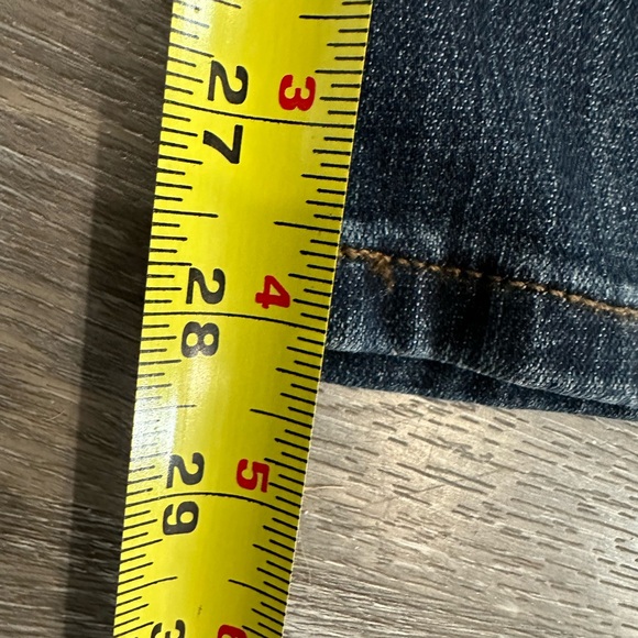 Women’s Lee Relaxed Fit Straight Leg Mid Rise Jeans, Size 8 Medium. - Picture 14 of 15